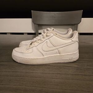 White Nike Sneakers